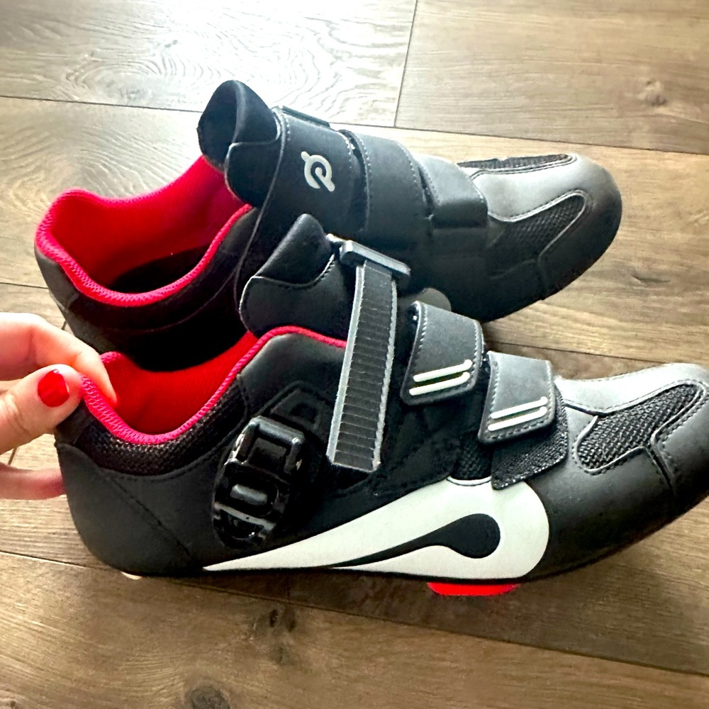 Peloton biking cycling shoes